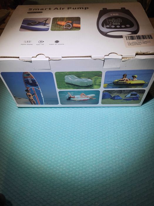 Pompa electrica la priza de masina 12V