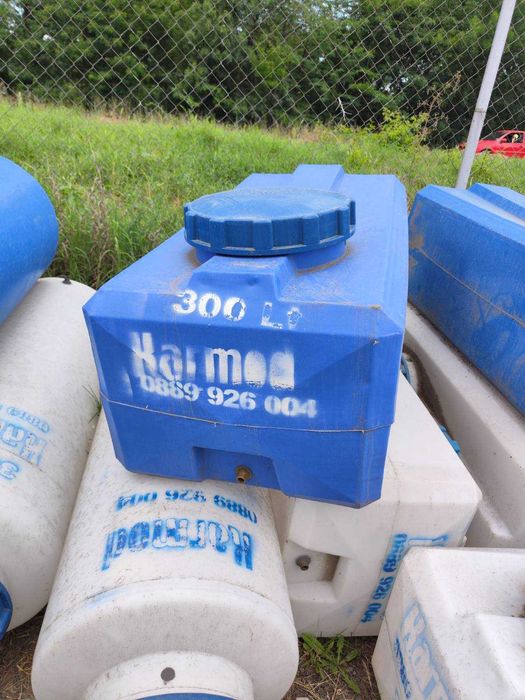 300 л. Цистерна/Резервоари/Бидони за вода!Цяла България!Мляко, вино.