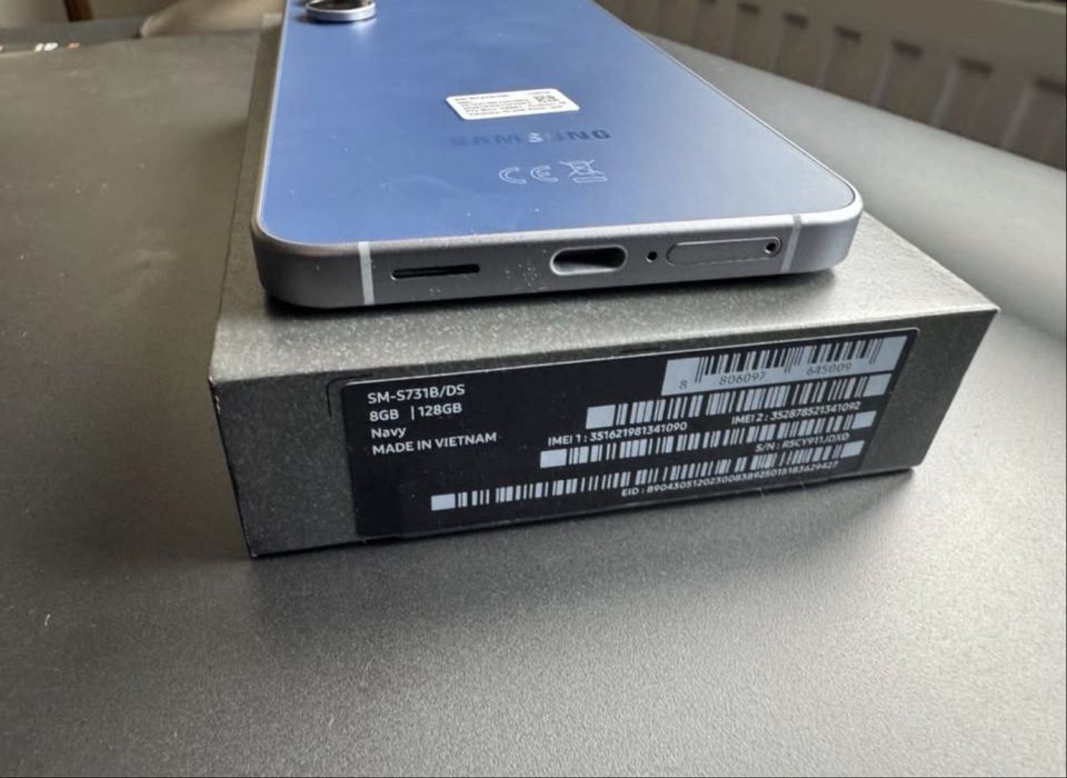Samsung galaxy S25 FE fullbox