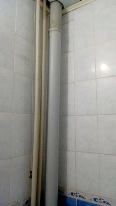 3х ком. кв. продам в 10мкр дом 35