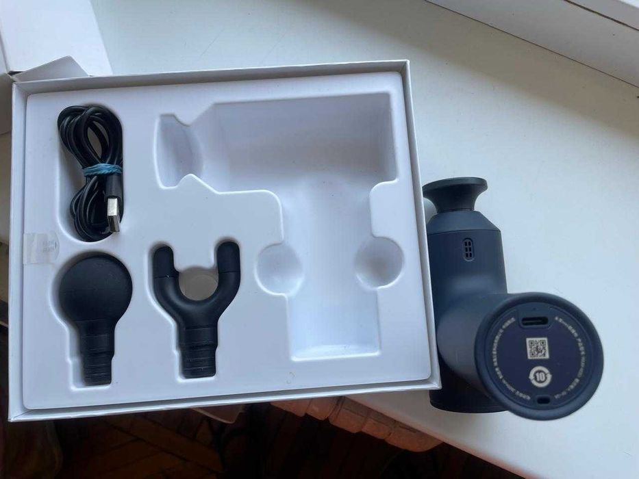 Массажер  design award 2022