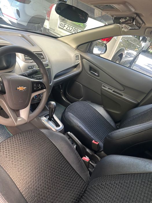 Chevrolet cobalt 2022