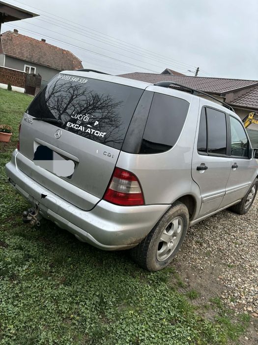 De vanzare Mercedes Ml 270(163w)