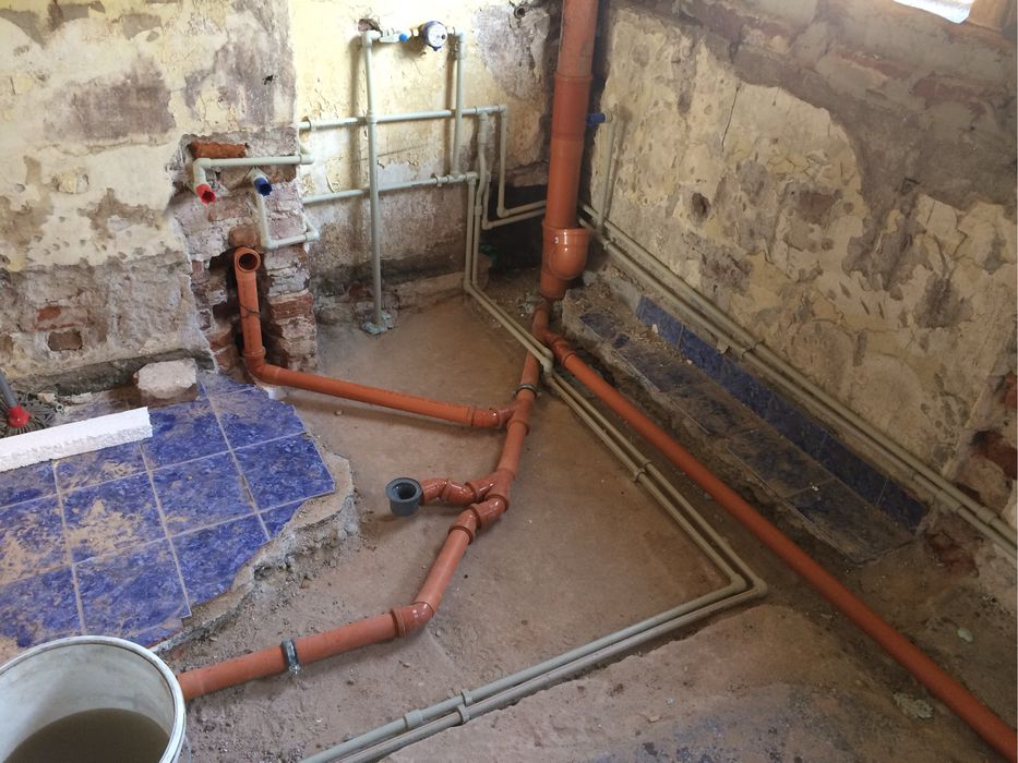 Вик услуги и ремонти,инсталиране на Хидрофор без почивен ден