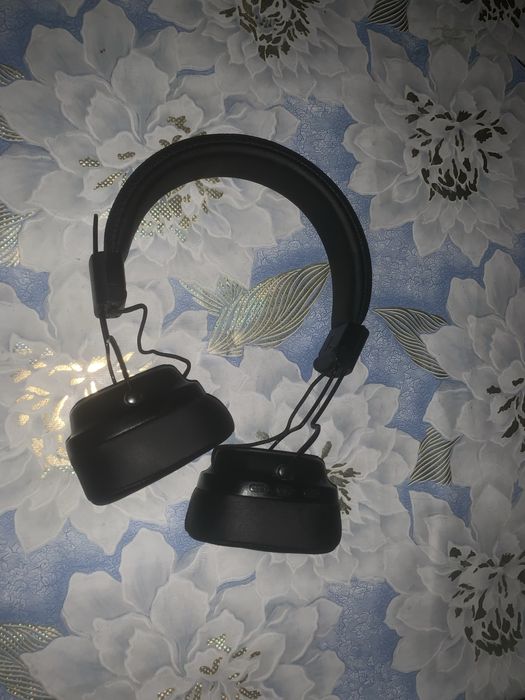 Наушник продам за 3к