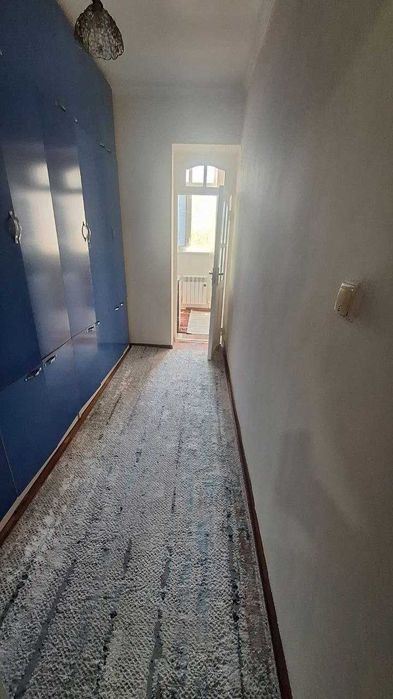 3х комнатная квартира на 2 этаже, имеется 6м балкон, СамКоч