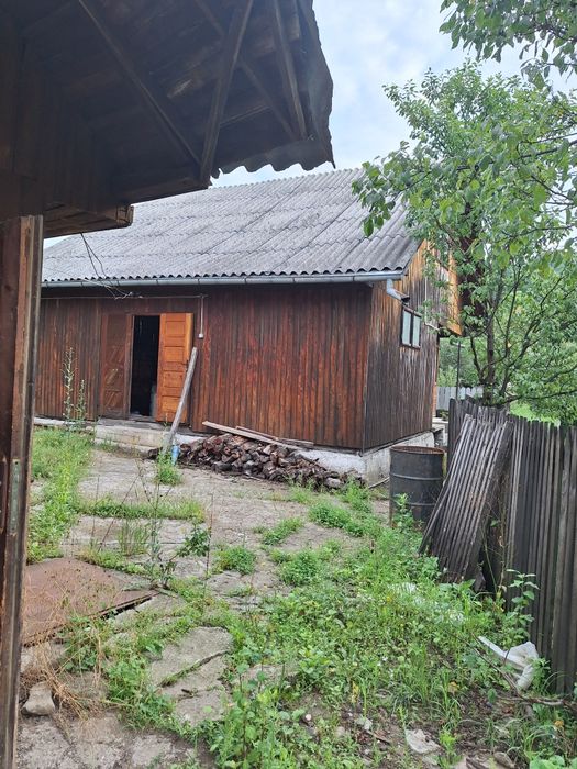 Povarna si anexa de locuit  de vanzare