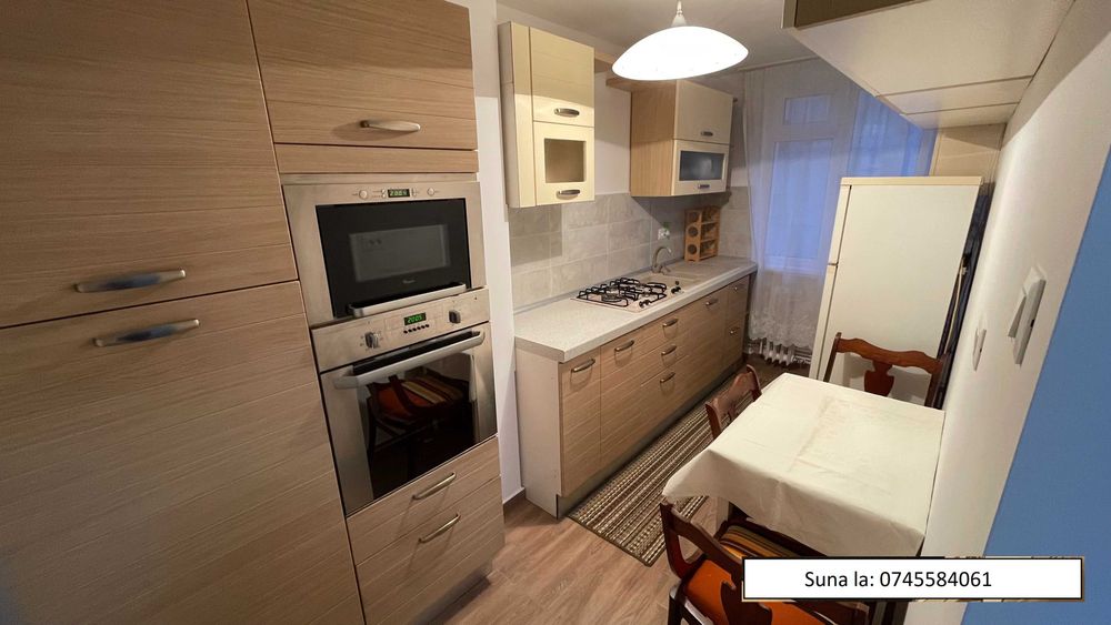 Inchiriez apartament 2 camere, bd-ul Dacia, complex Aurora, etaj 9
