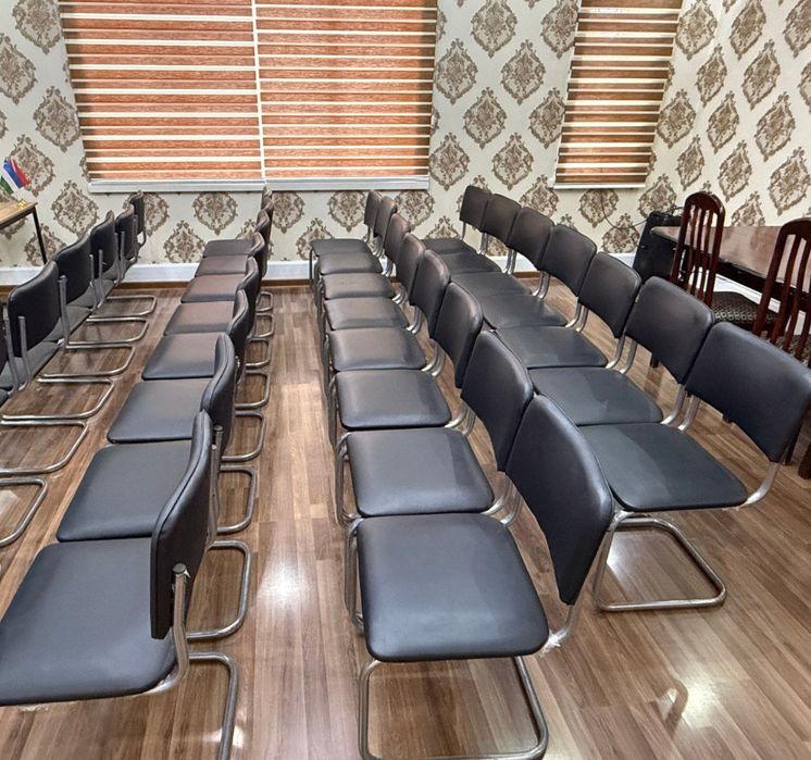 Stullar sotiladi, arzon narxlarda