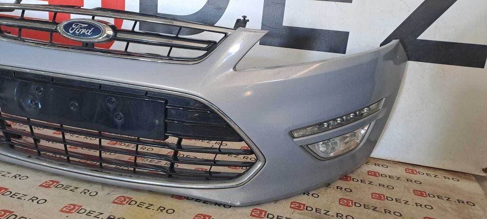 Bara fata completa cu proiectoare si DRL Ford Mondeo MK4 Facelift
