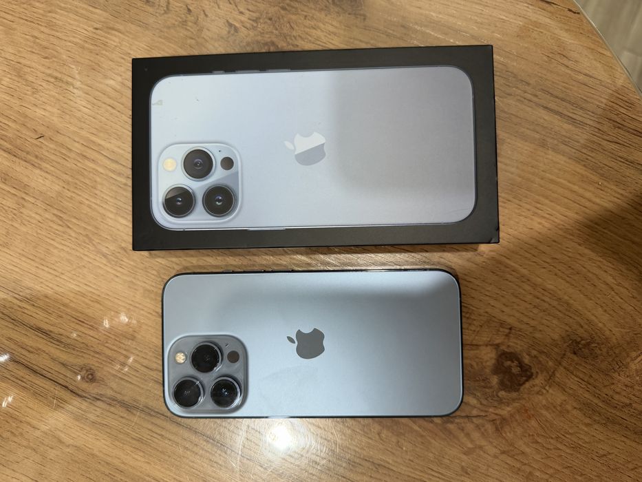 Продам 13 про 256гб
