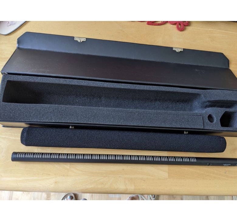 Кондензаторен микрофон. Audio-Technica BP4071L. Микрофон за камера.