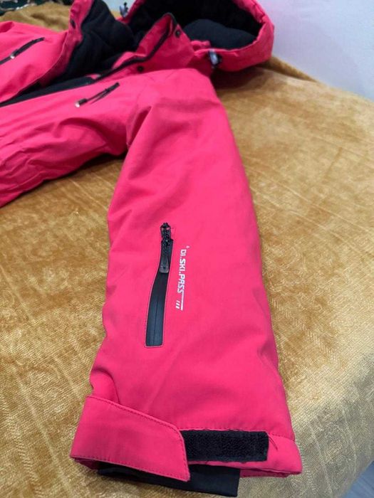 Продам комбез для девочки, 146 рост