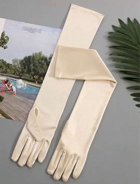 дълги сатенени ръкавици