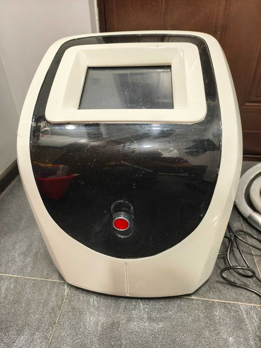 Професионален апарат AM-69 3in1 за Криолиполиза/RF/Cavitation