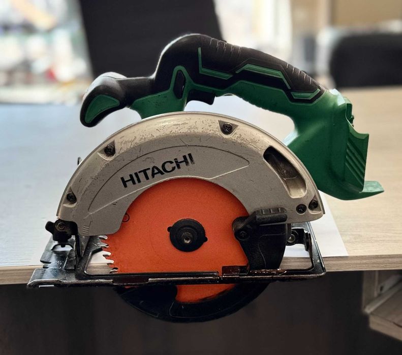 Ръчен акумулаторен циркуляр HITACHI C18DGL-W4  18V 165мм
