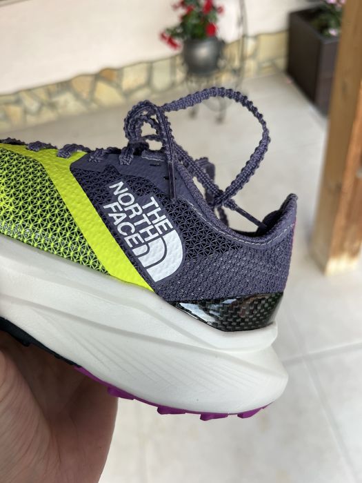 Adidasi running The North Face