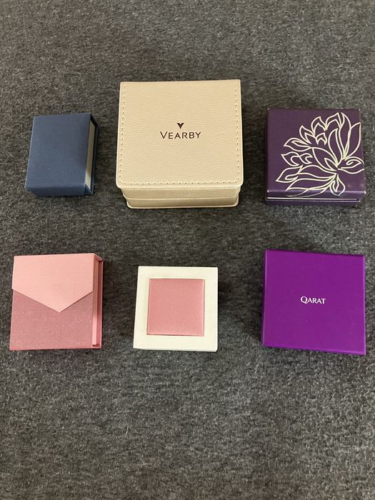 Коробочки для подарков