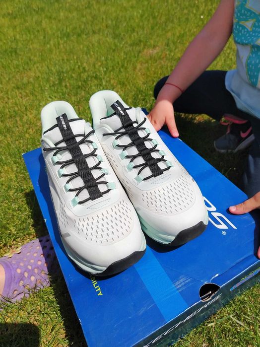Маратонки Skechers