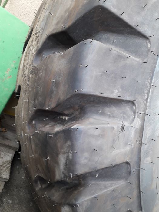 Cauciuc  nou 18.00-25 Galaxy cu 40 Ply