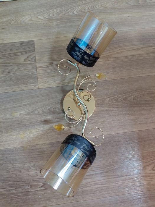 Продам люстру б/у