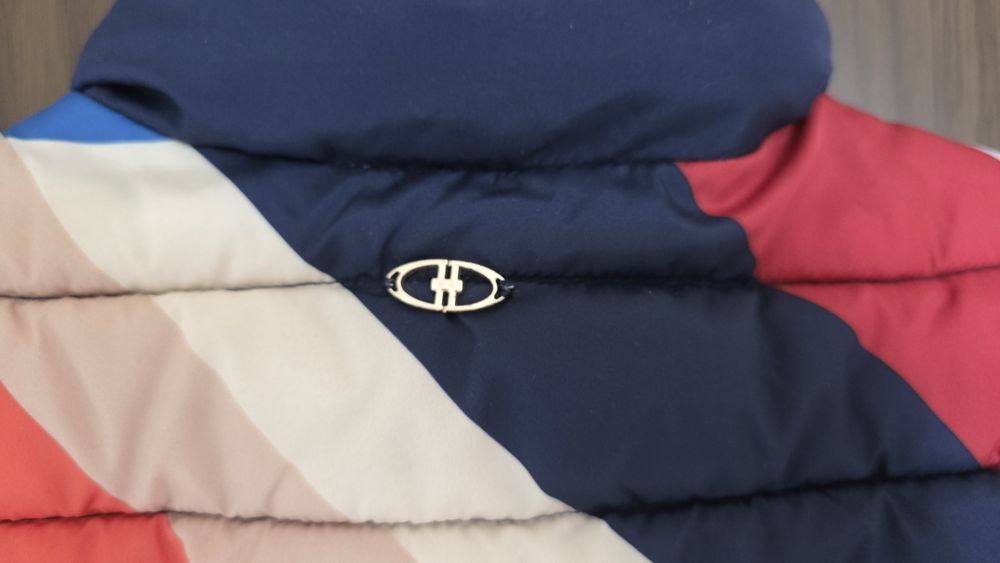 Яке без ръкав пъстро US POLO ASSN