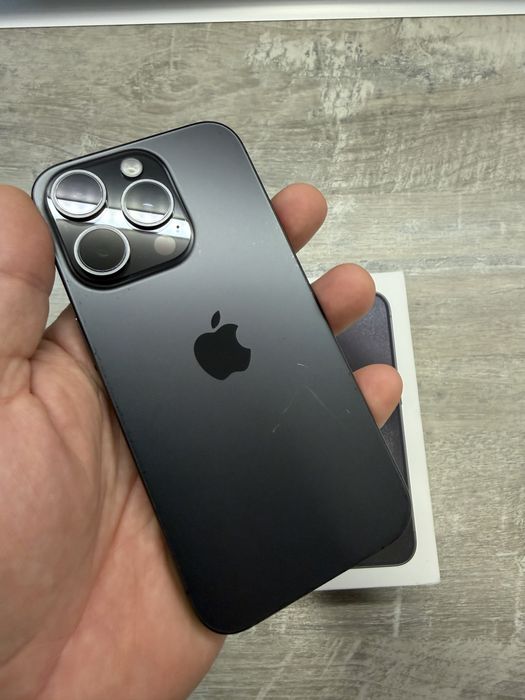 iPhone 15 Pro, 512GB, ГАРАНЦИЯ още 2 месеца