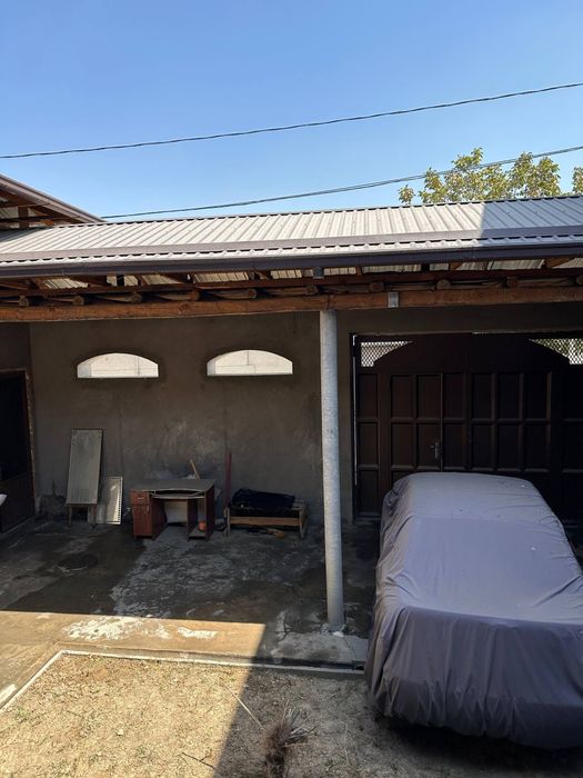 Uy sotiladi shtab ona bolada