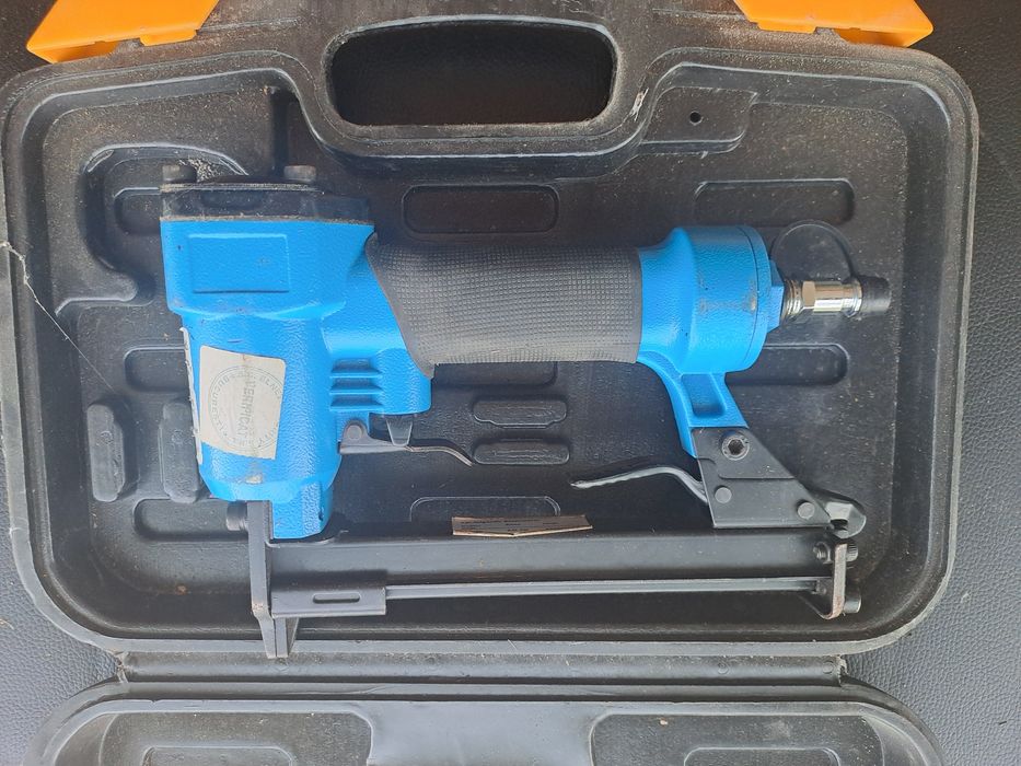 Capsator Pneumatic Profesional