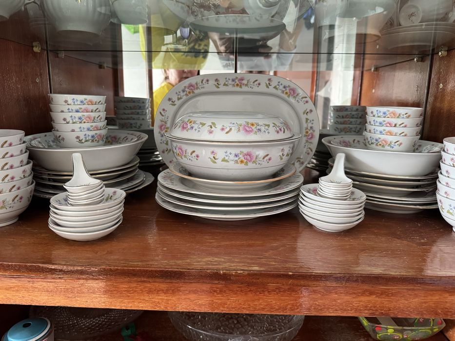 Продам набор посуды