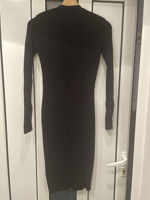 Guess рокля рипс