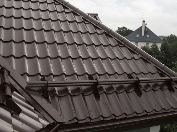 Металлочерепица. Снегодержатели.