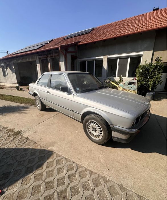BMW E30 Coupe 318 I /1985
