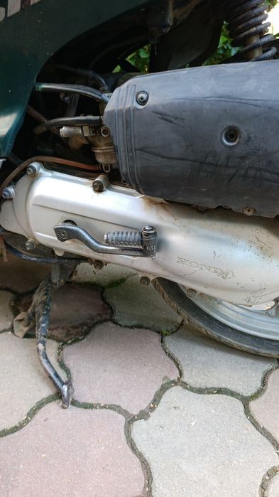 Vând  scuter honda sh50