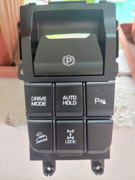 Buton frână parcare Hyundai tucson 1,7 2018