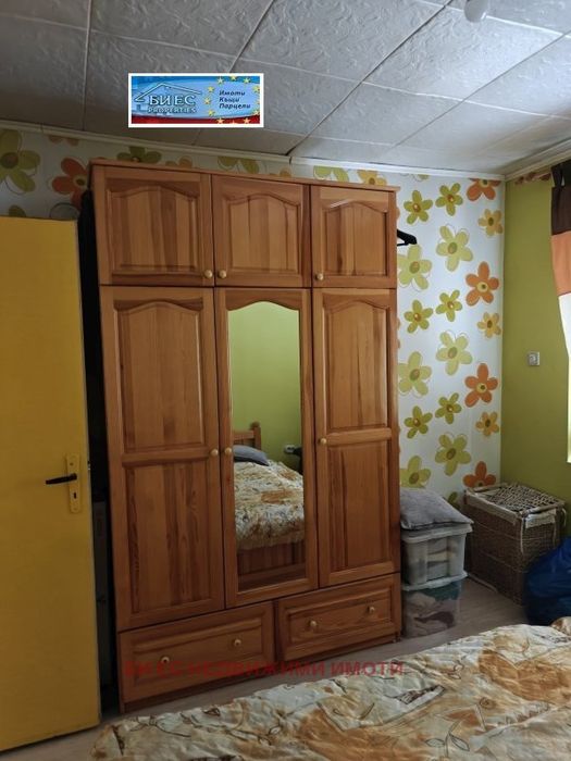 Продажба Къща гр. Перник - Църква 130m²