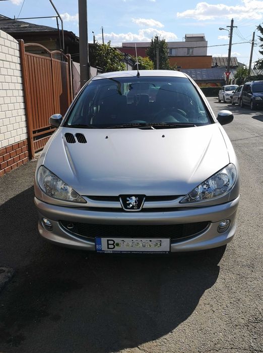 Autoturism Peugeot 206