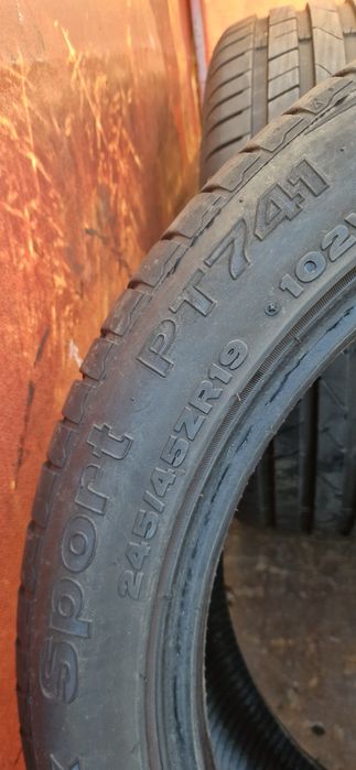 Set 4 Anvelope Petlas 245 45 R19 de vara . Dot 2023