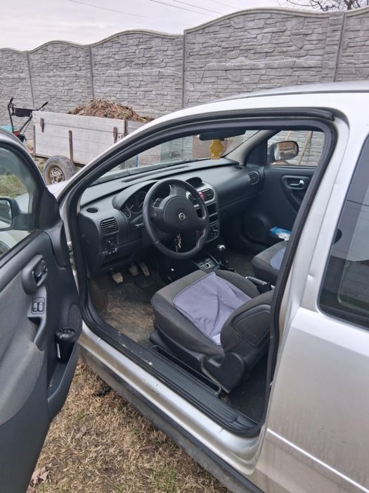 Vând Opel CORSA  1.7 diesel