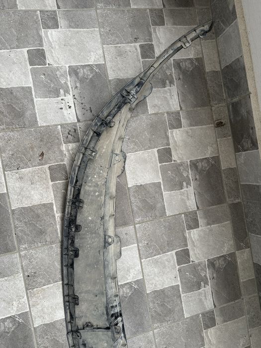 Лип за предна броня на Opel Astra J 2011г.