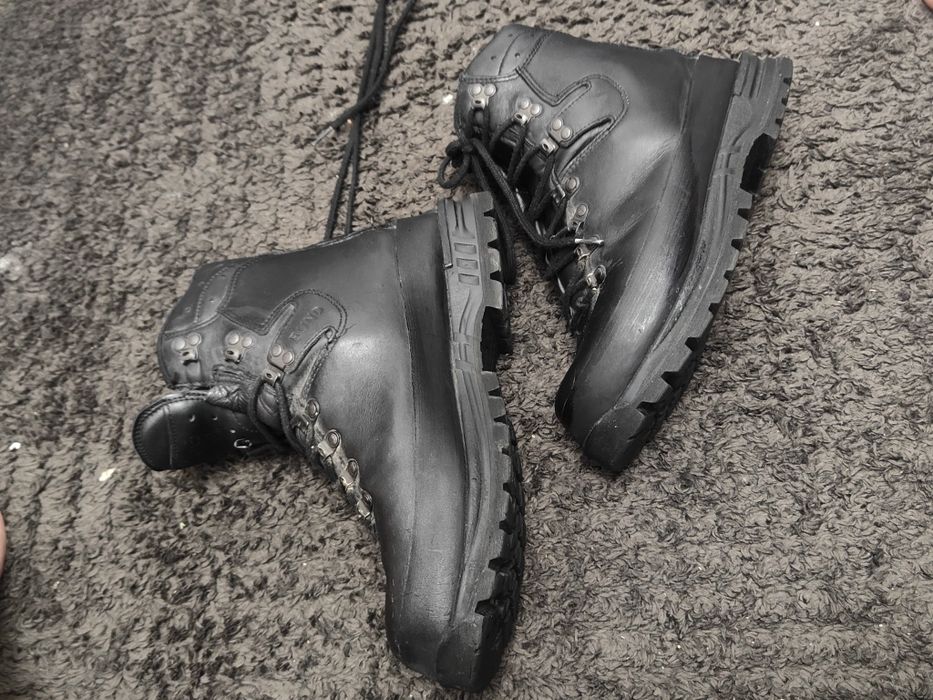 Туристически обувки Bund