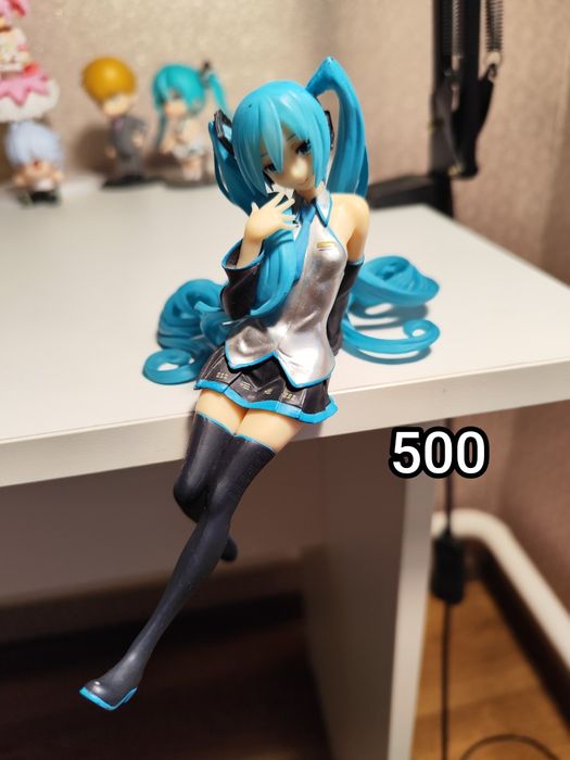 продам аниме фигурки