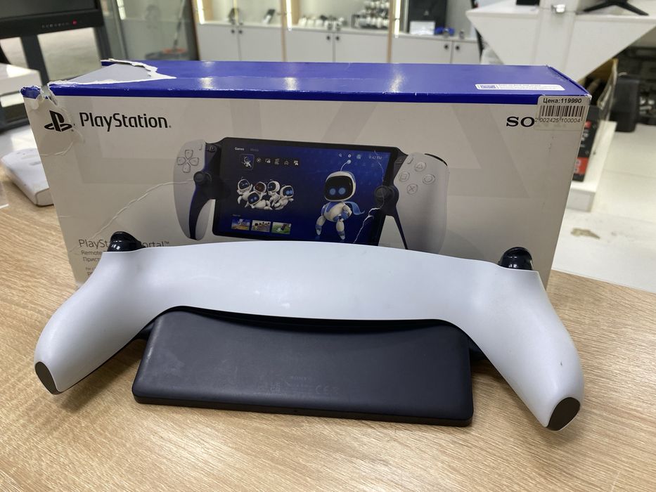 Sony PlayStation Portal (p25)