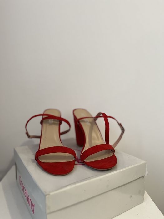 Sandale casual roșii