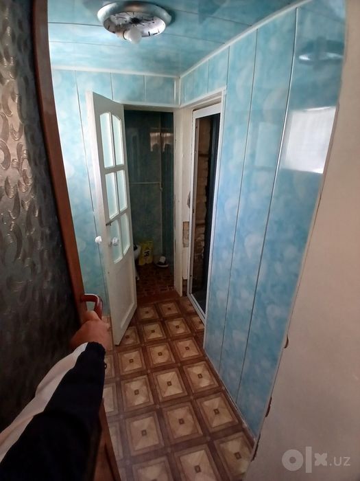 Уй сотилади 6 сотик 8 хона