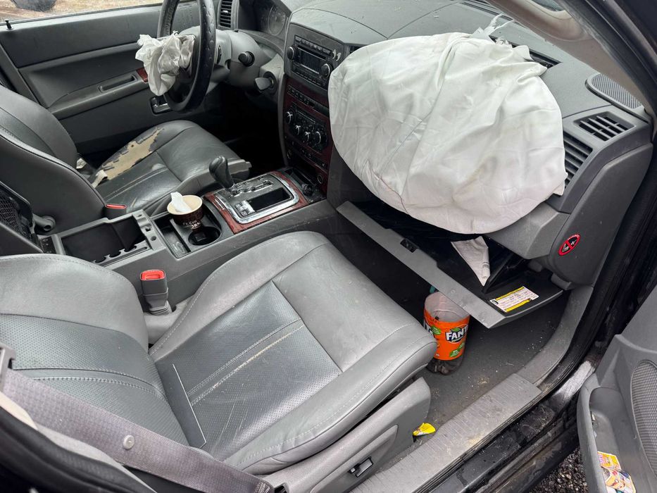 Dezmembrari Dezmembrez Piese piesa Dez Jeep Grand Cherokee 3.0 d 2007