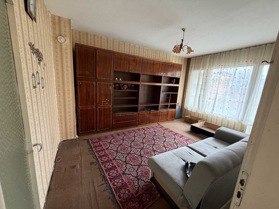 СОБСТВЕНИК продава 2-стаен апартамент в Пазарджик