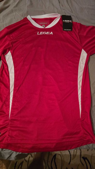 Tricou legea Marimea L si M