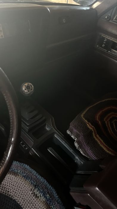 Продам машину jeep cheroki