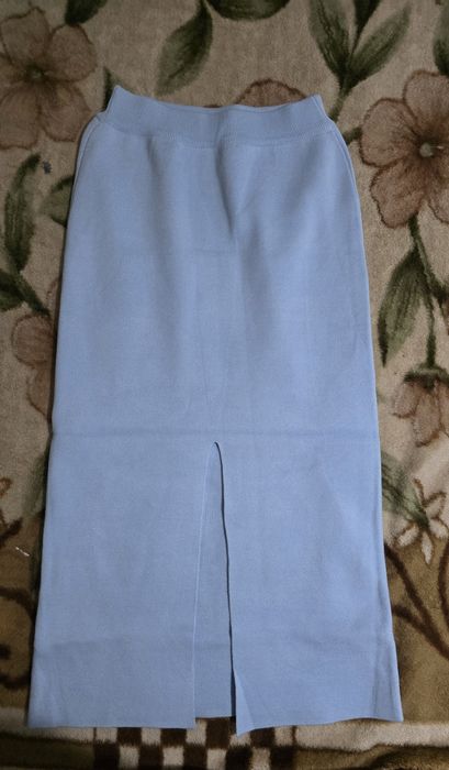 Продается тройка стандарт  женская одежда